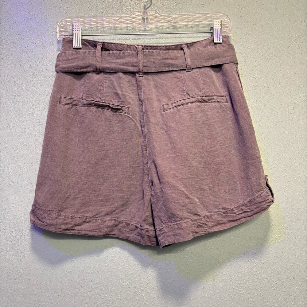 Nicole Miller Linen Blend Gray High-Waisted Shorts Button Detail and Belt Size 6 - Picture 9 of 9